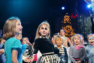 KIDS CHRISTMAS PARTIES